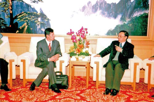为了总会的美好明天——陈燕明