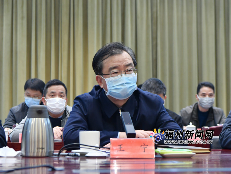 王宁：坚持排查全覆盖发动市民全覆盖 全力以赴打赢疫情防控阻击战