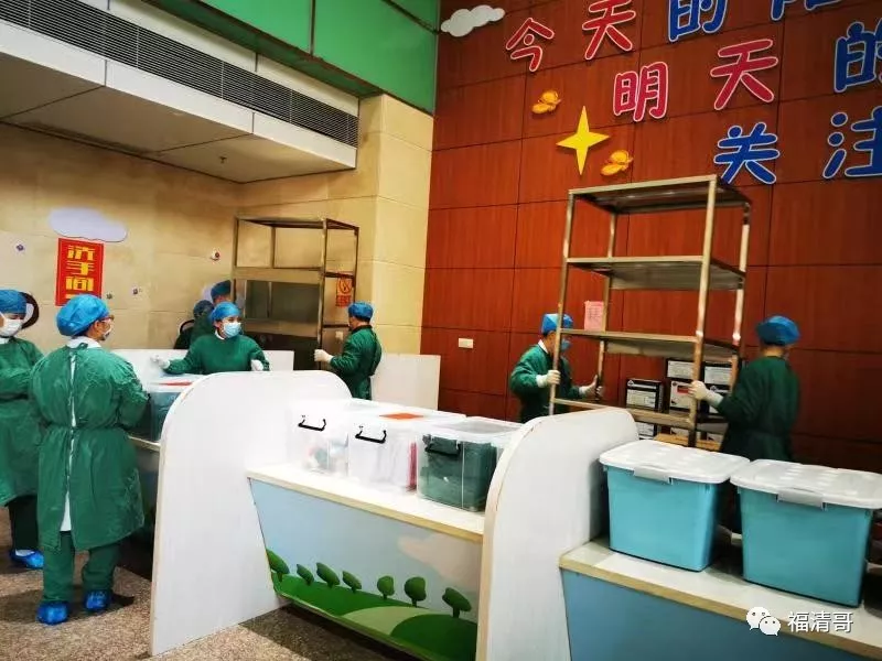 建医学观察点、水电暖气、一日三餐......他是医护人员背后的“英雄”