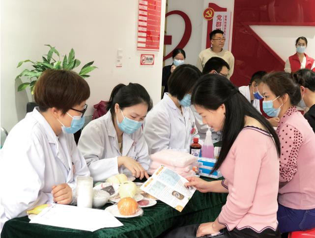 我市开展“世界地贫日”宣传义诊活动