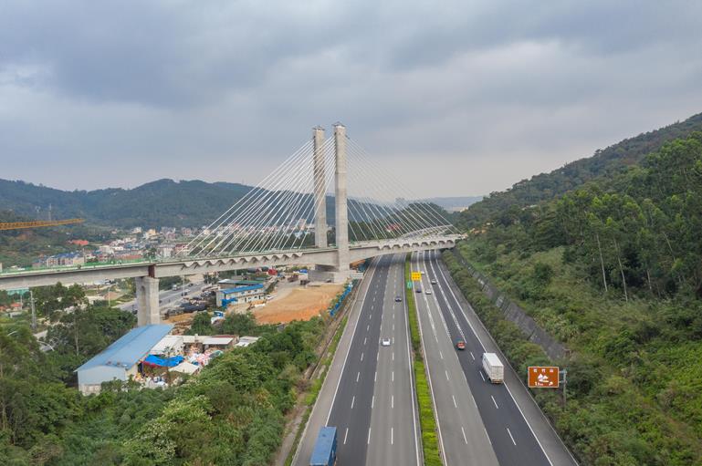 福厦高铁太城溪特大桥建设进入收尾阶段