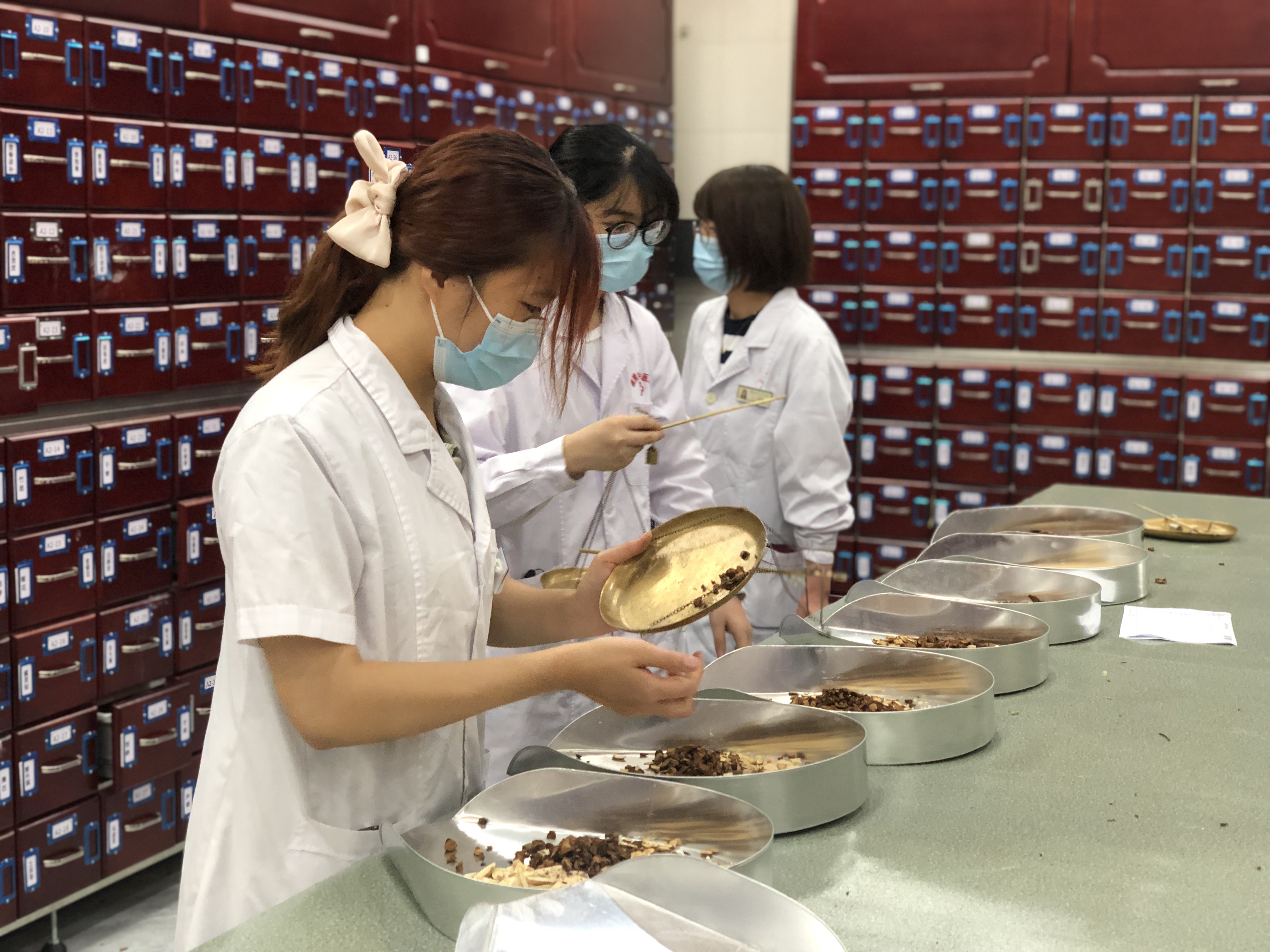 福清市智慧共享中药房启用