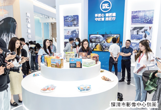 中央、省、福州市媒体采访团走进福清