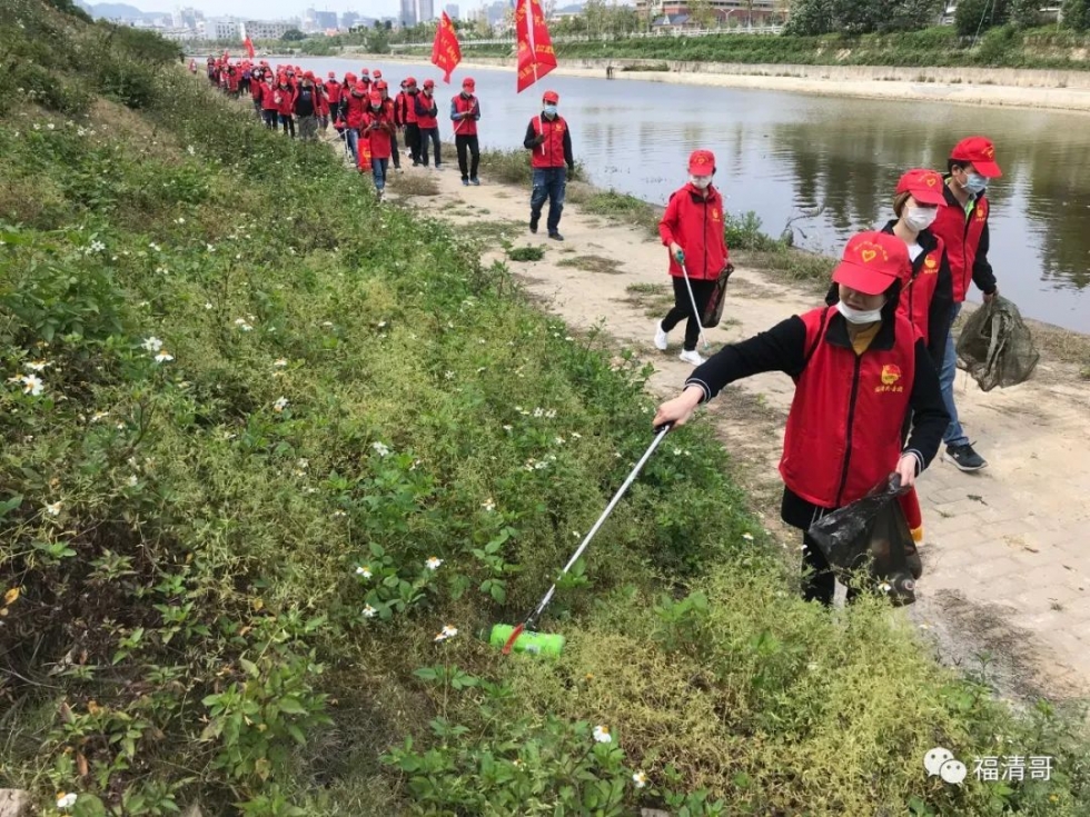 这项水系综合治理工作将使龙江的水更清，景更美！