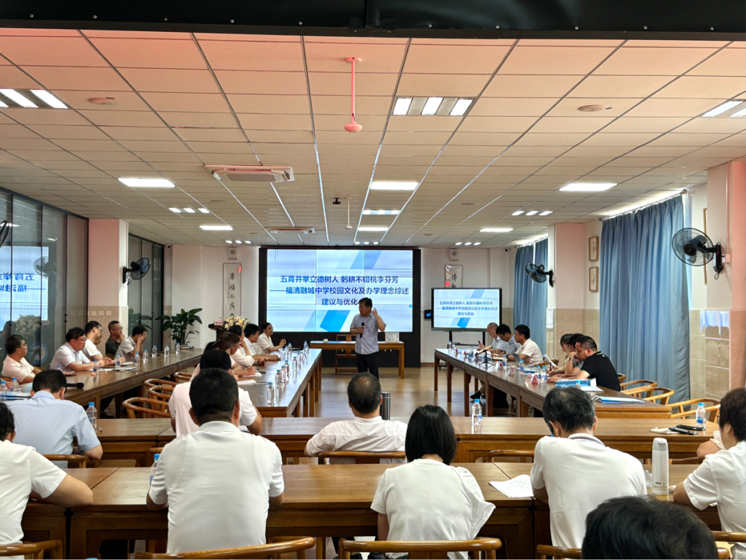 专家引领促提升 奋楫笃行向未来