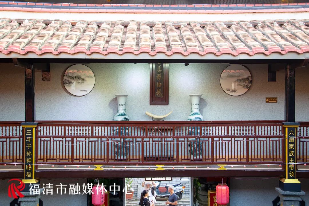 三山镇嘉儒村三斗六扇门：一座古厝里的家风传承