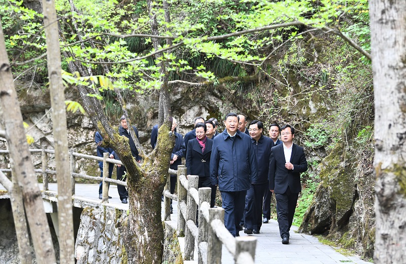 陕西之行 习近平为如期实现全面脱贫注入新动力