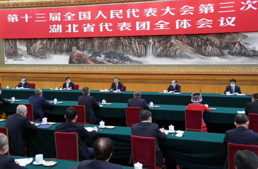 习近平：整体谋划、系统重塑、全面提升 织牢织密公共卫生防护网