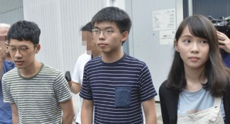 今天，黄之锋、罗冠聪、周庭突然宣布“退出”！