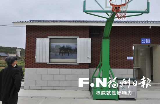 福清高山镇因地制宜推进农村“厕所革命”