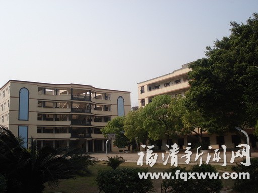 福清港头中学